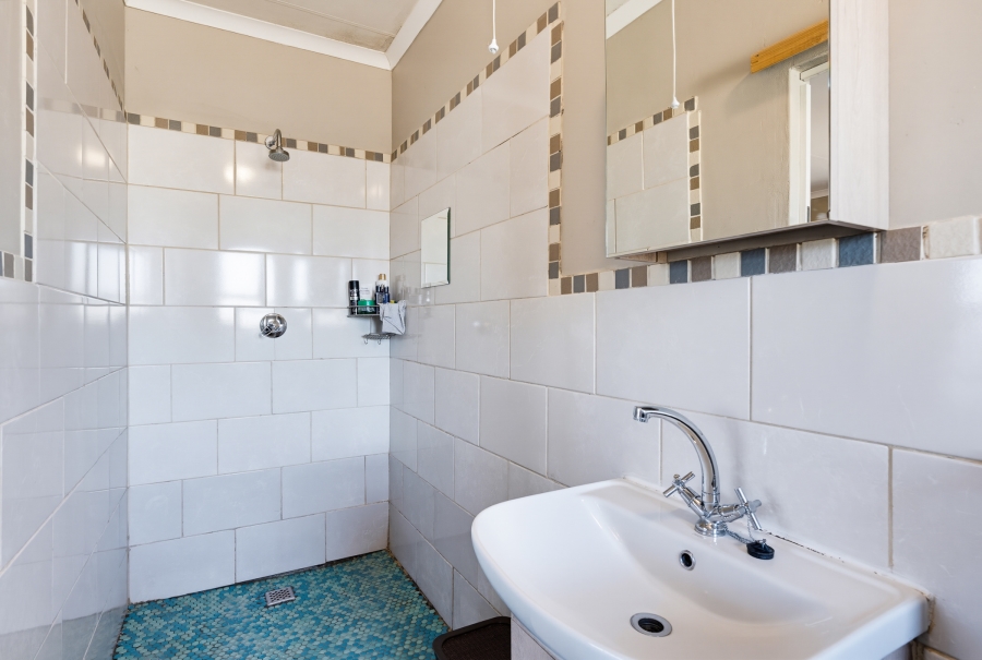 4 Bedroom Property for Sale in Edgemead Western Cape